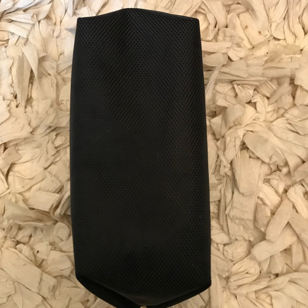 Tumi Cosmetic Case Dock Kit - image 7